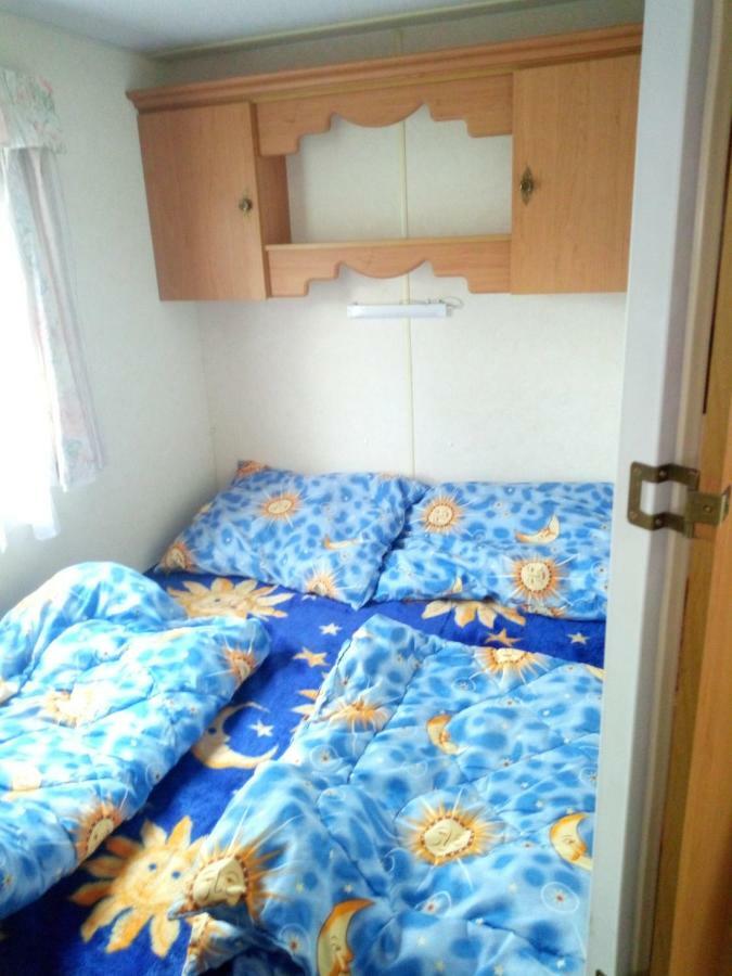 Ubytovani Fanisek V Mobilnim Domku V Ceskem Raji Sobotka Bagian luar foto