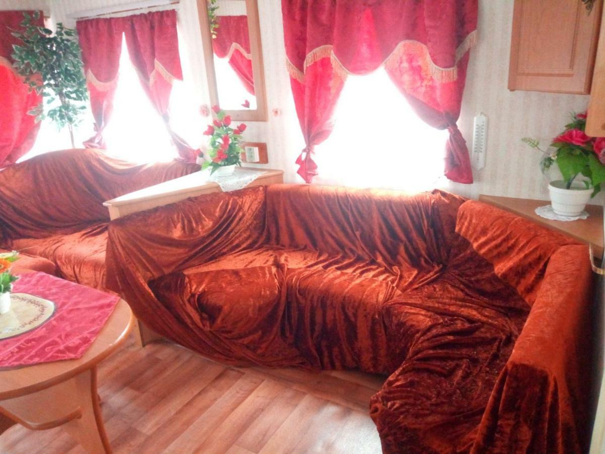 Ubytovani Fanisek V Mobilnim Domku V Ceskem Raji Sobotka Bagian luar foto